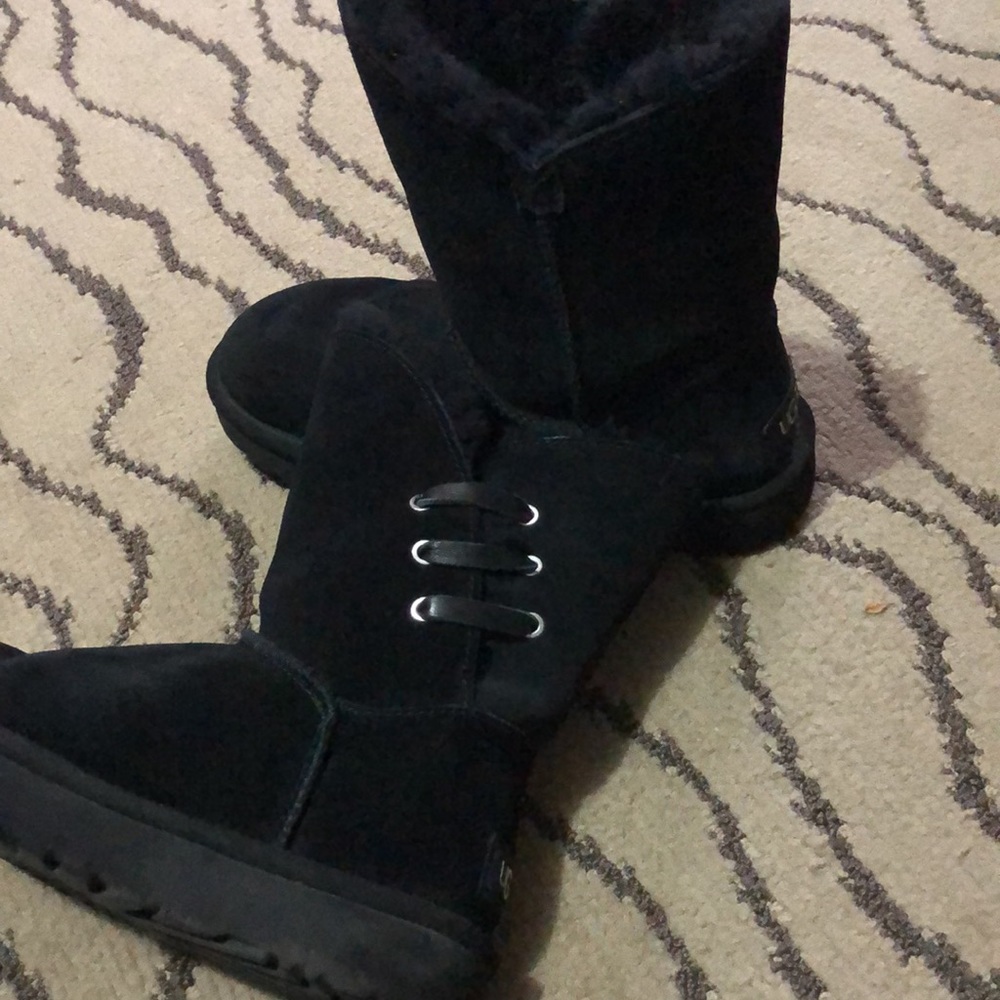 Ugg Boot - image 3